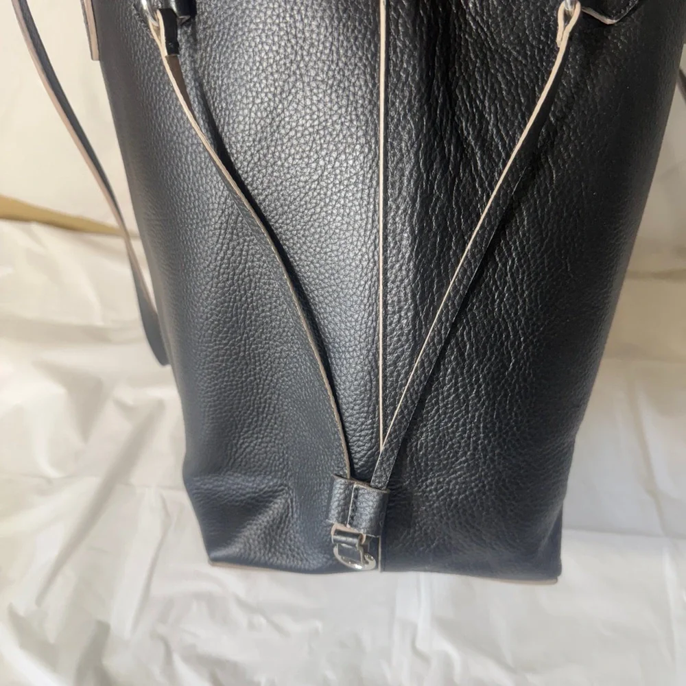 Lodis Black Leather Large Tote Bag w/small Lodis flower bag - Picture 15 of 15